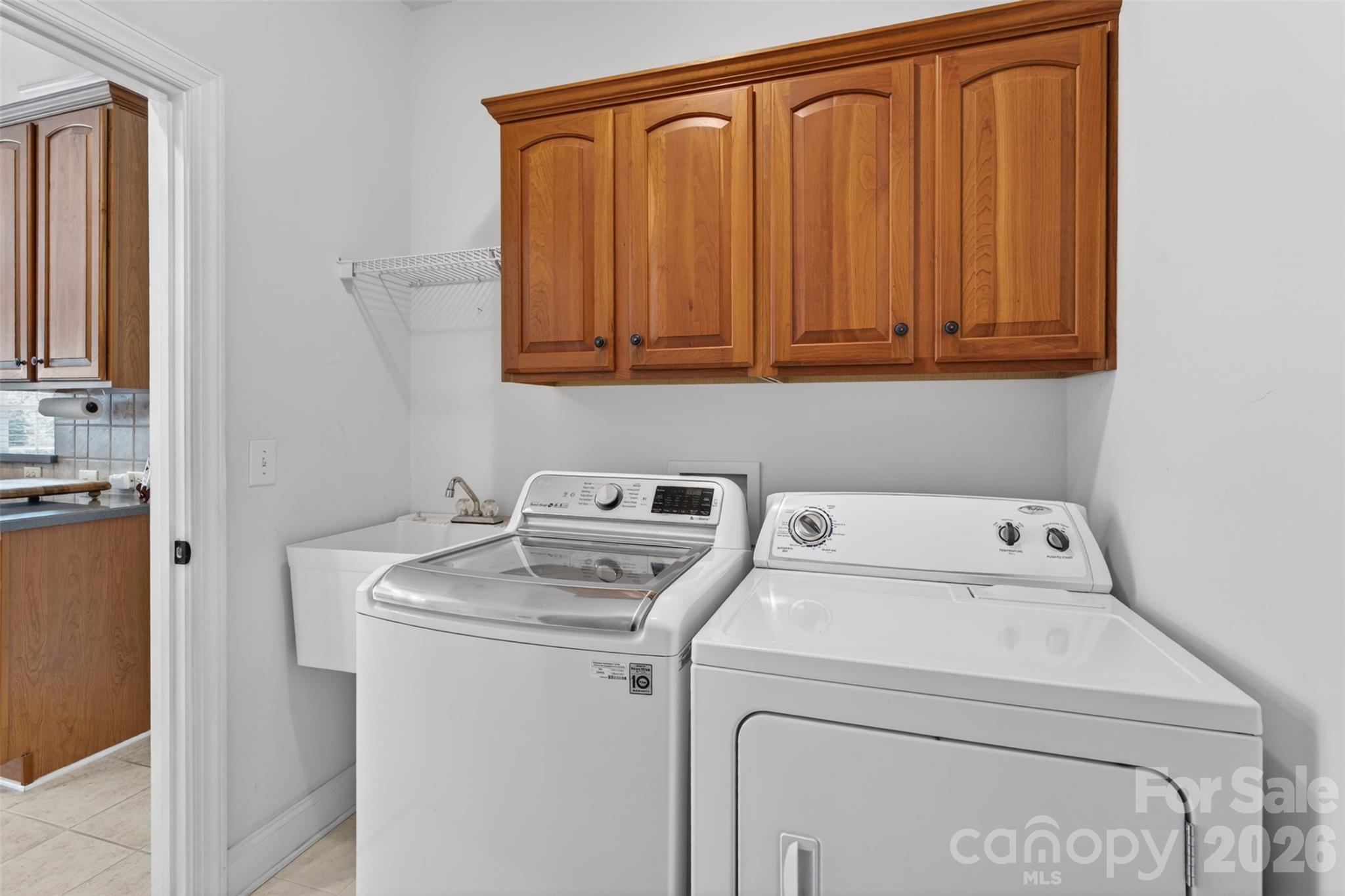 1900 Crestgate Drive 33c Property Photo 43