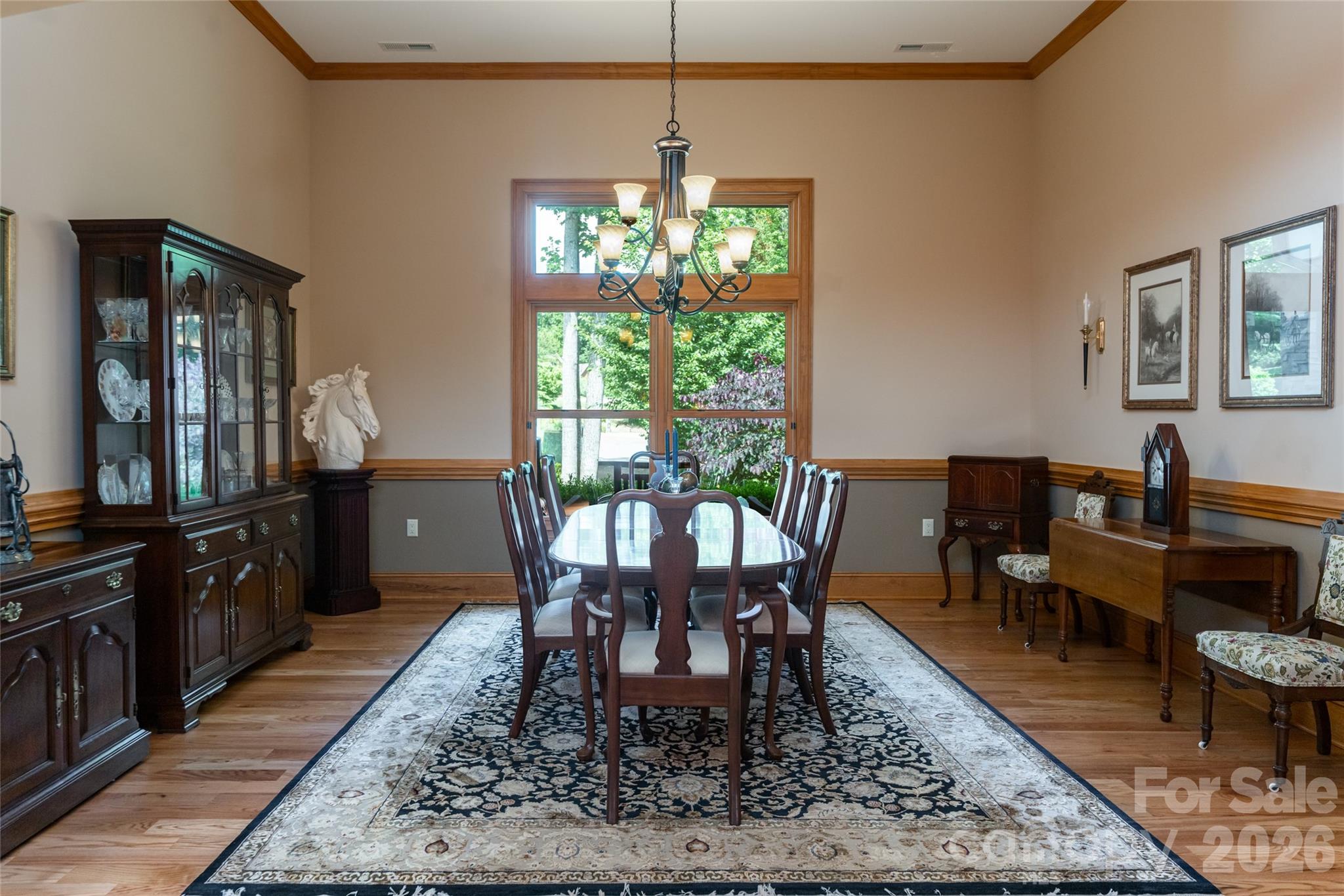 145 Glen Trillium Drive Property Photo 10