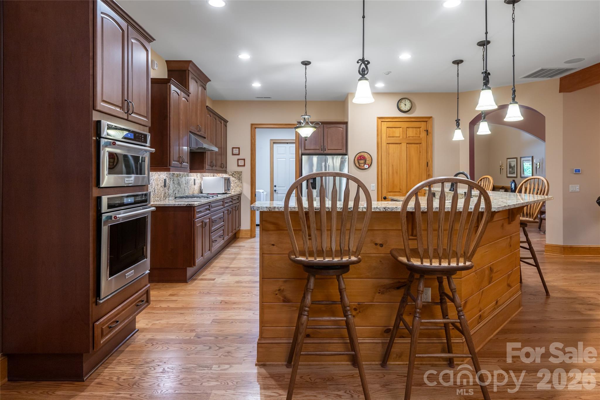 145 Glen Trillium Drive Property Photo 16