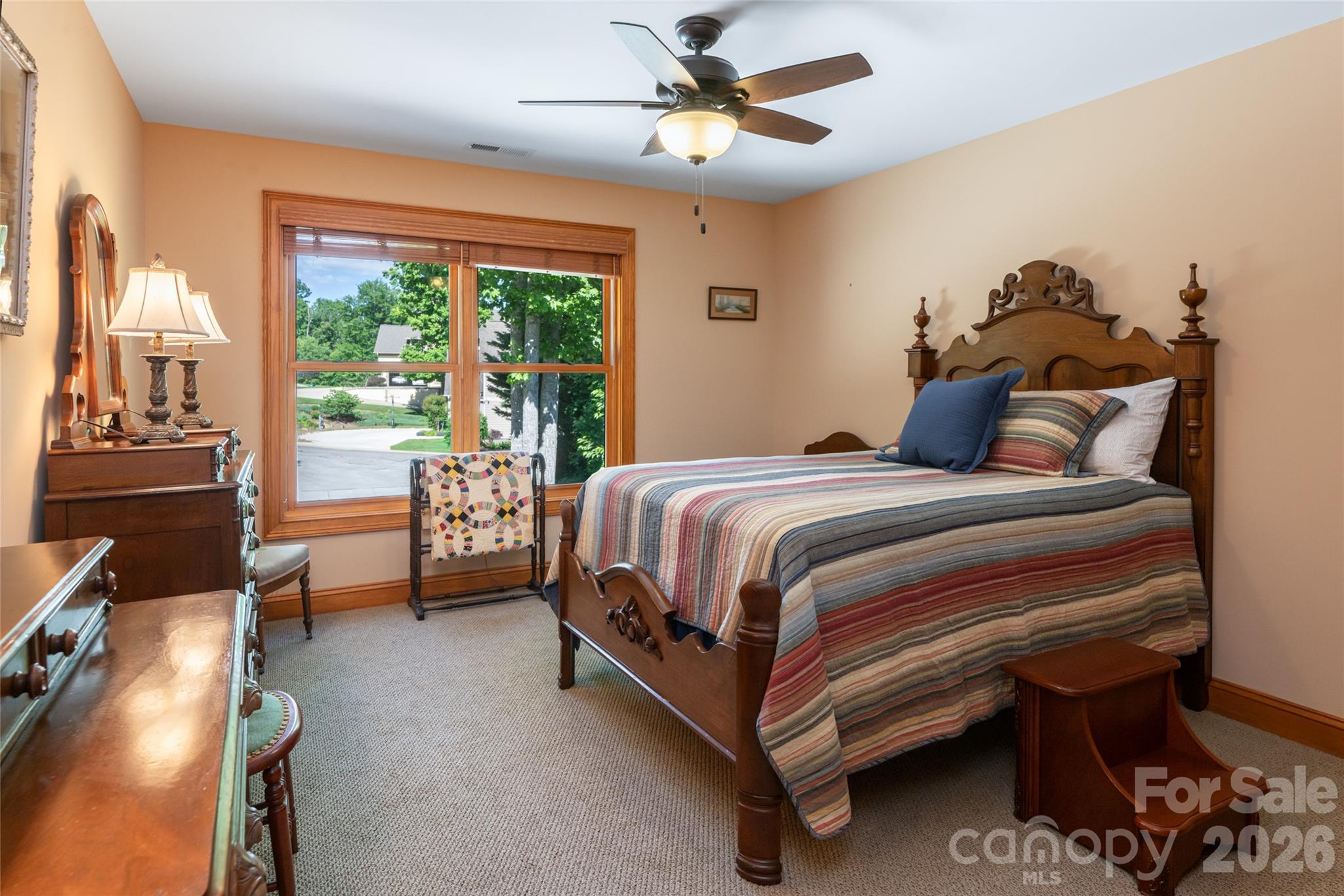 145 Glen Trillium Drive Property Photo 33