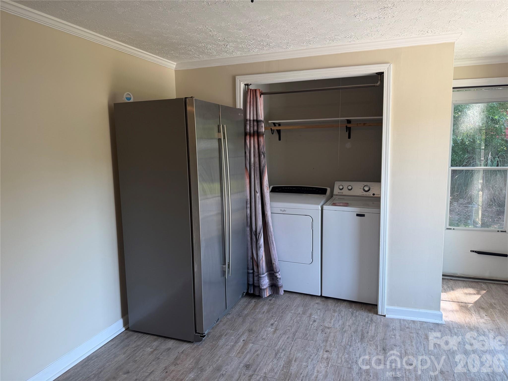 617 Oakwood Lane Property Photo 14