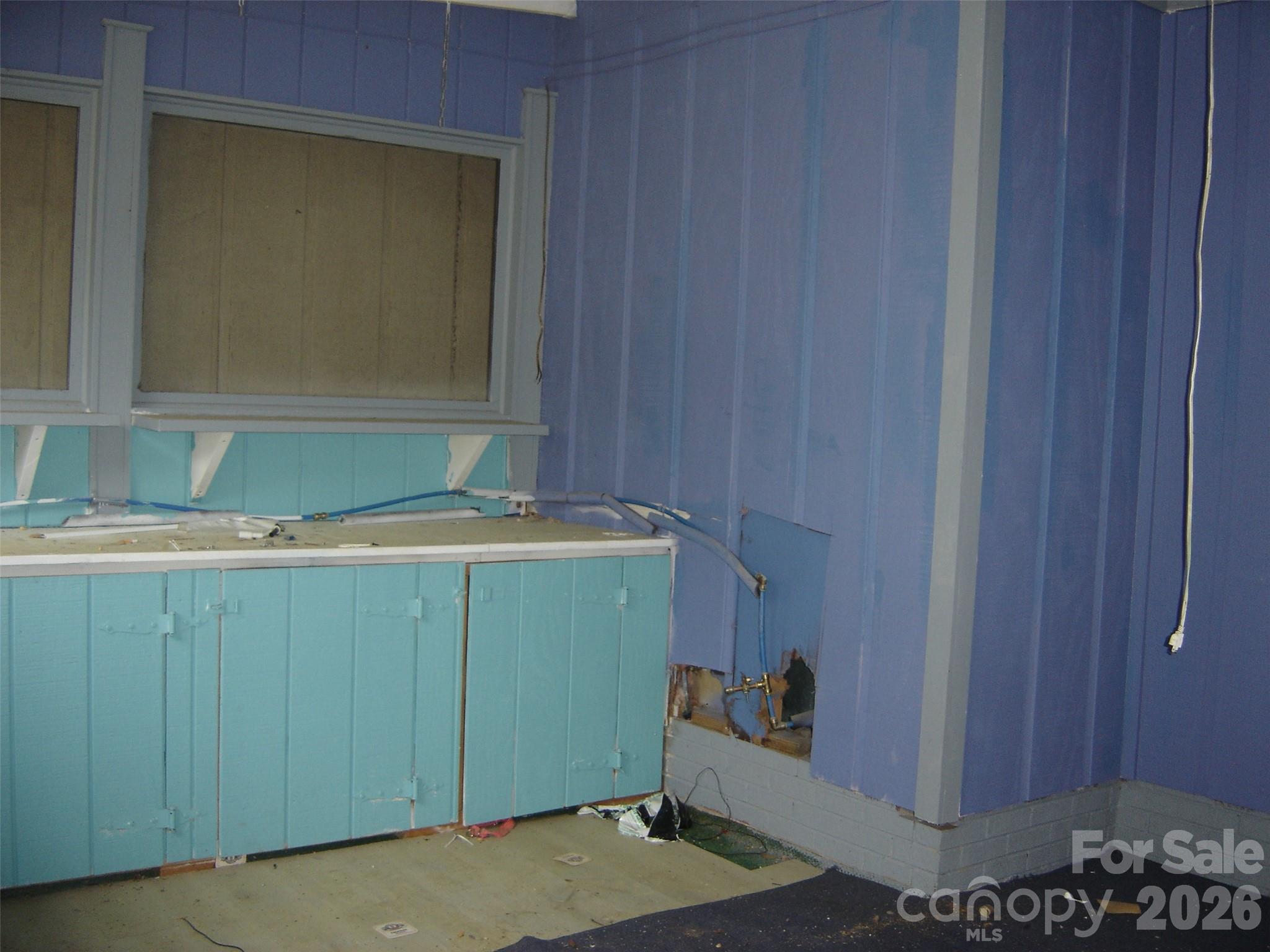 11832 Moonridge Drive Property Photo 10