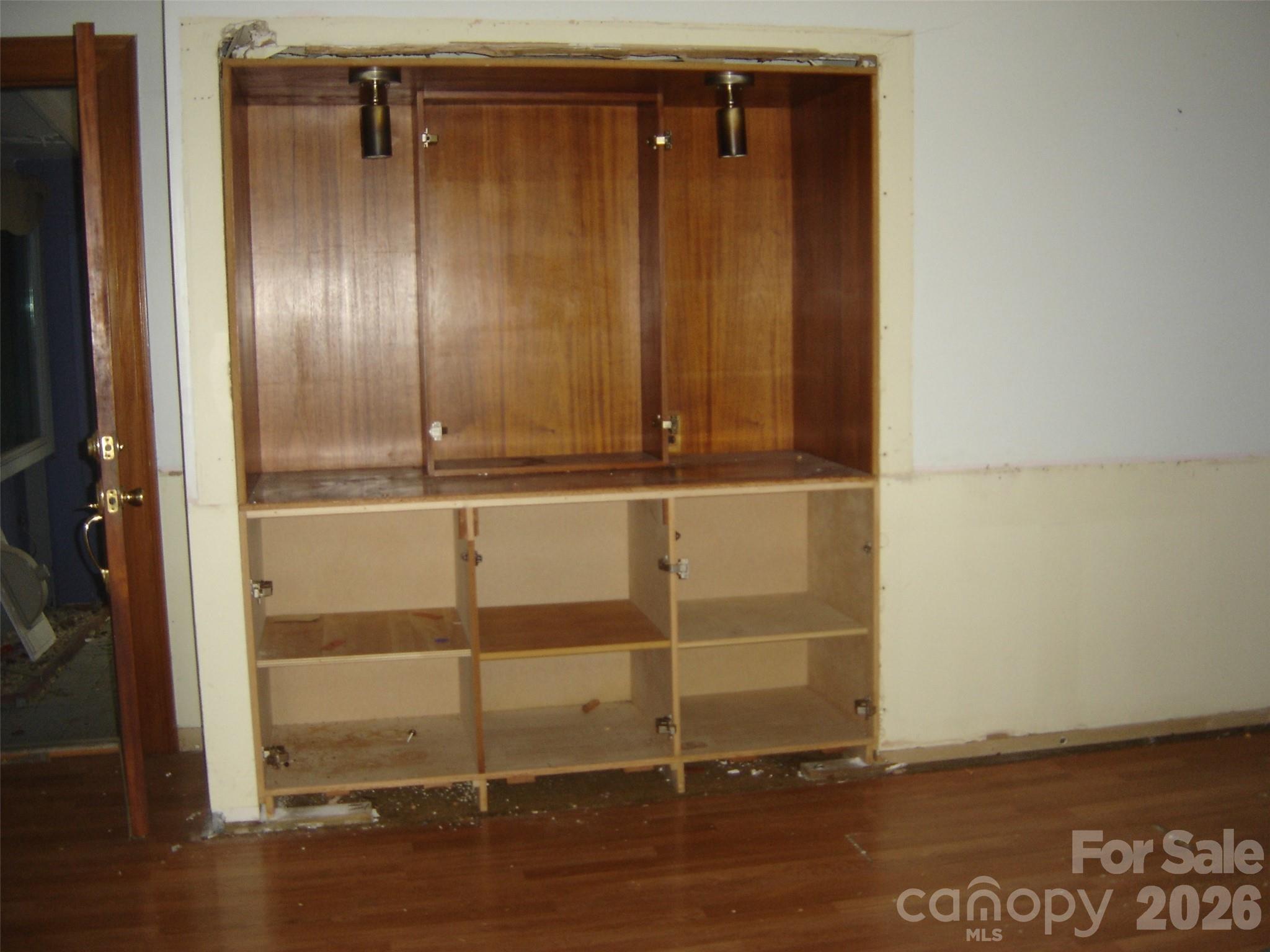 11832 Moonridge Drive Property Photo 14