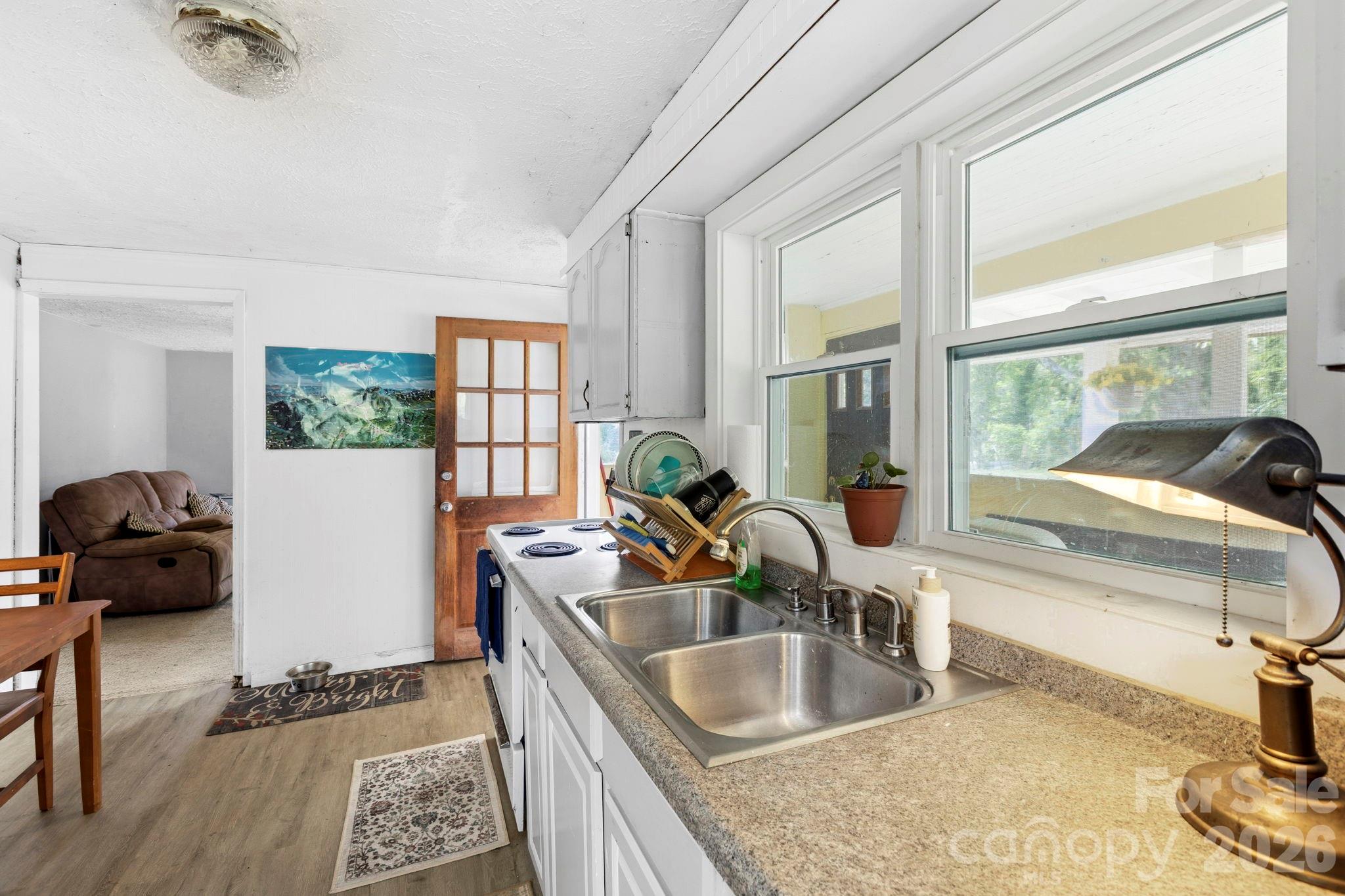 4 And 6 Mountain View Road Property Photo 12