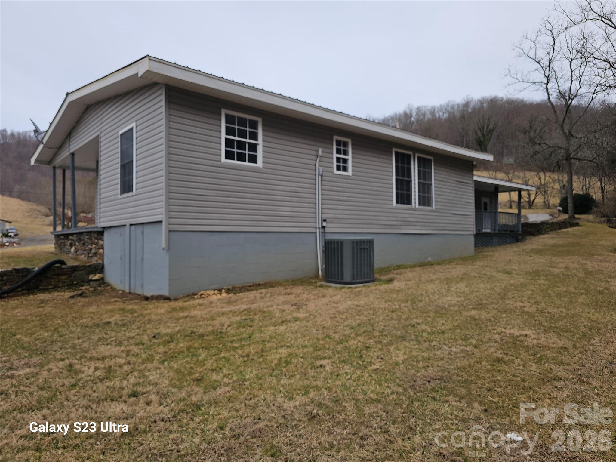 656 Water Street Property Photo 10