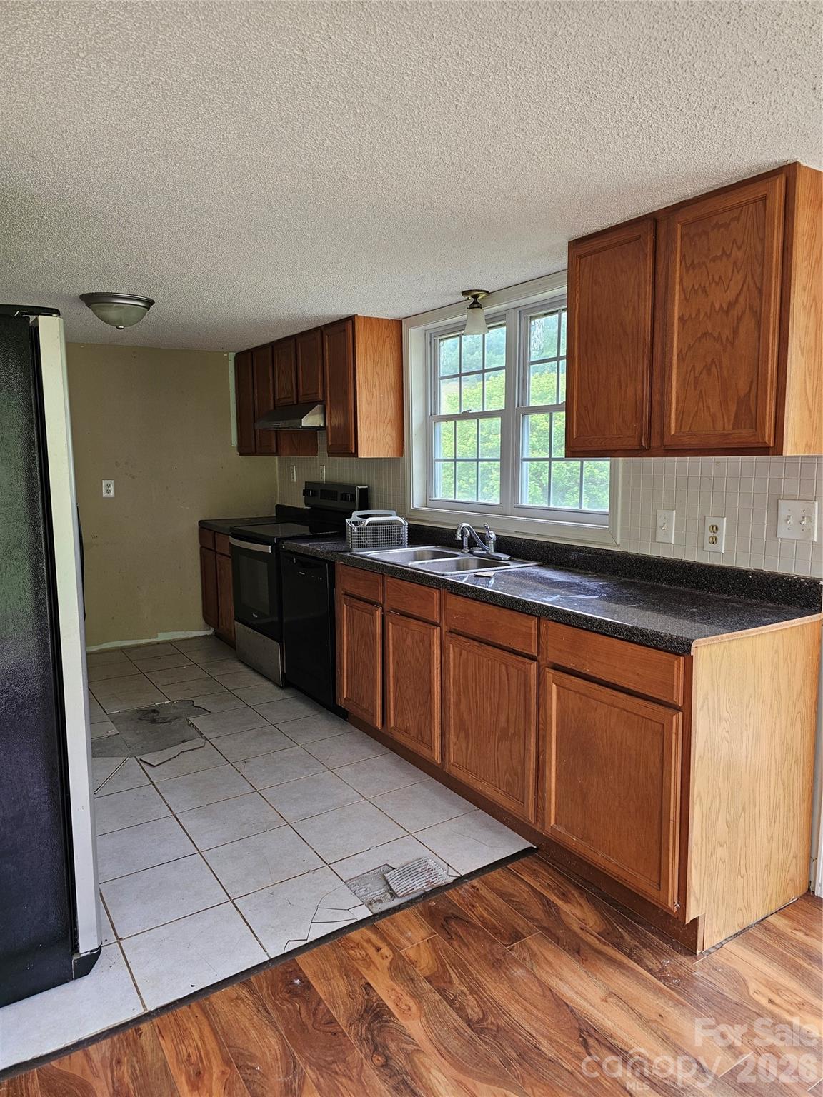 656 Water Street Property Photo 34