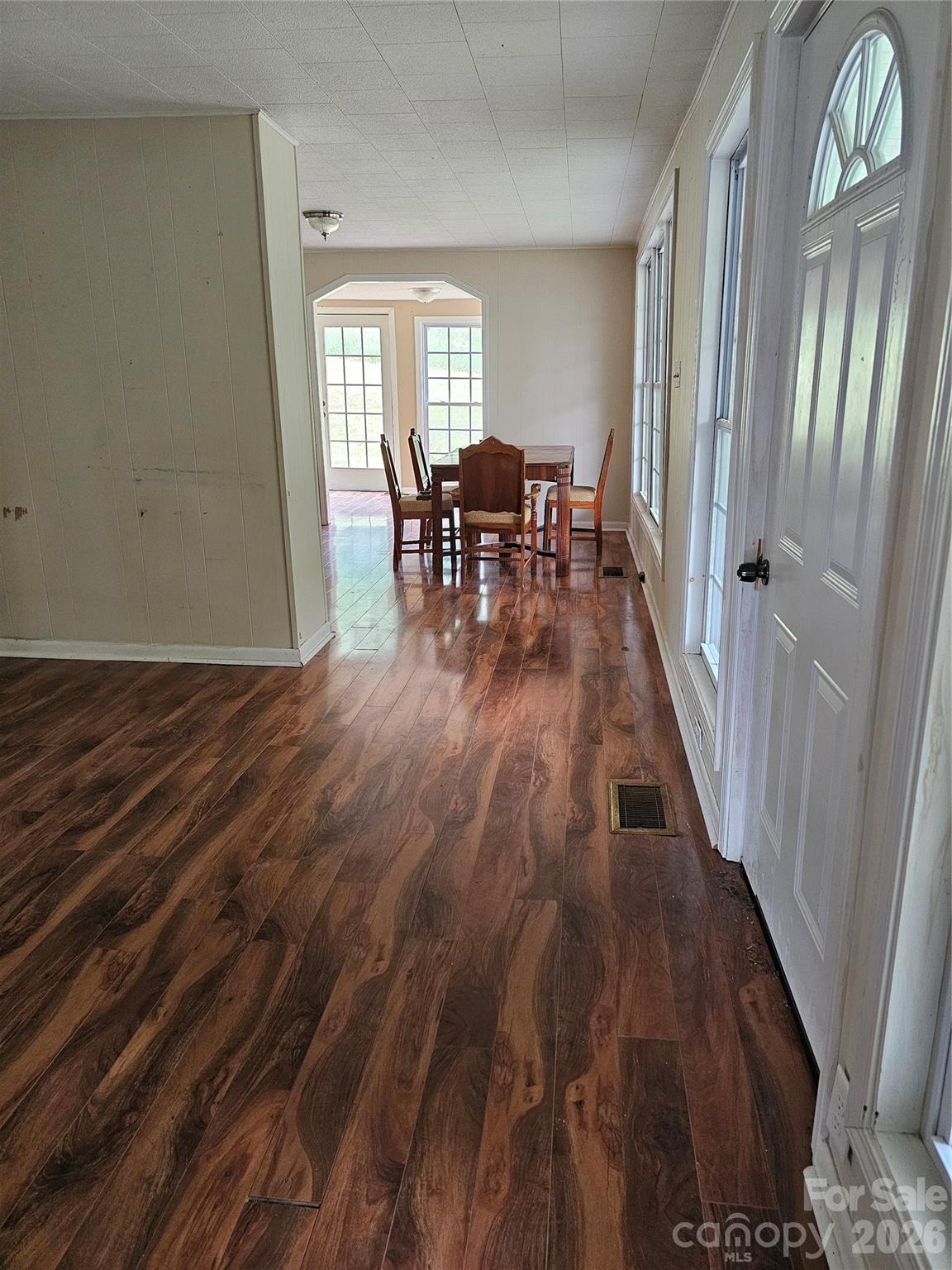 656 Water Street Property Photo 40