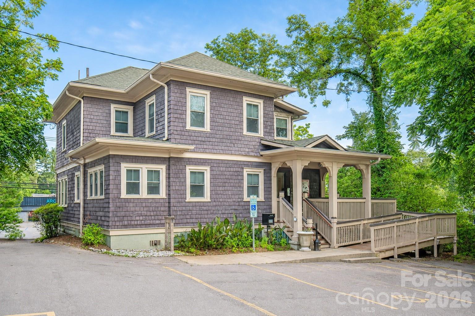 264 Haywood Road Property Photo 1