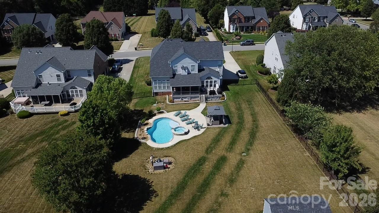 286 Corona Circle Property Photo 41