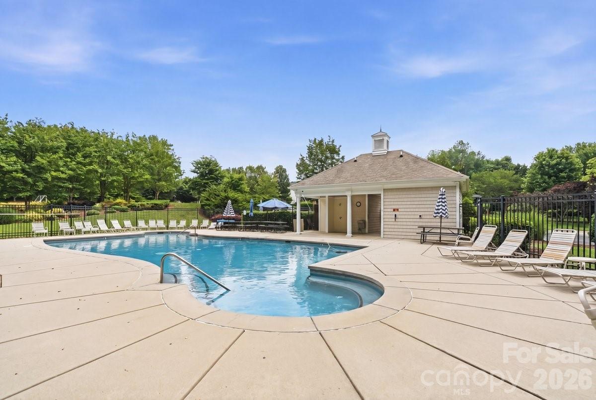 286 Corona Circle Property Photo 46