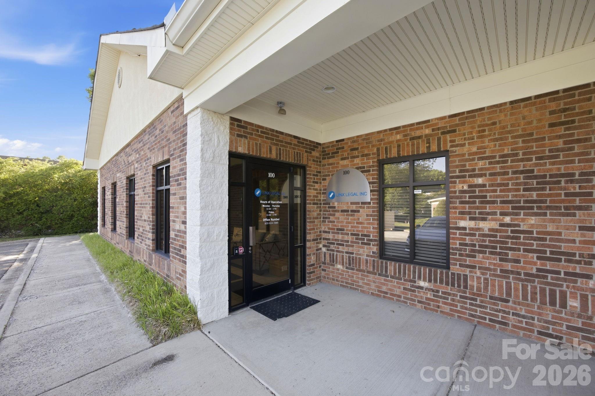 2120 Crown Centre Drive 100 Property Photo 6