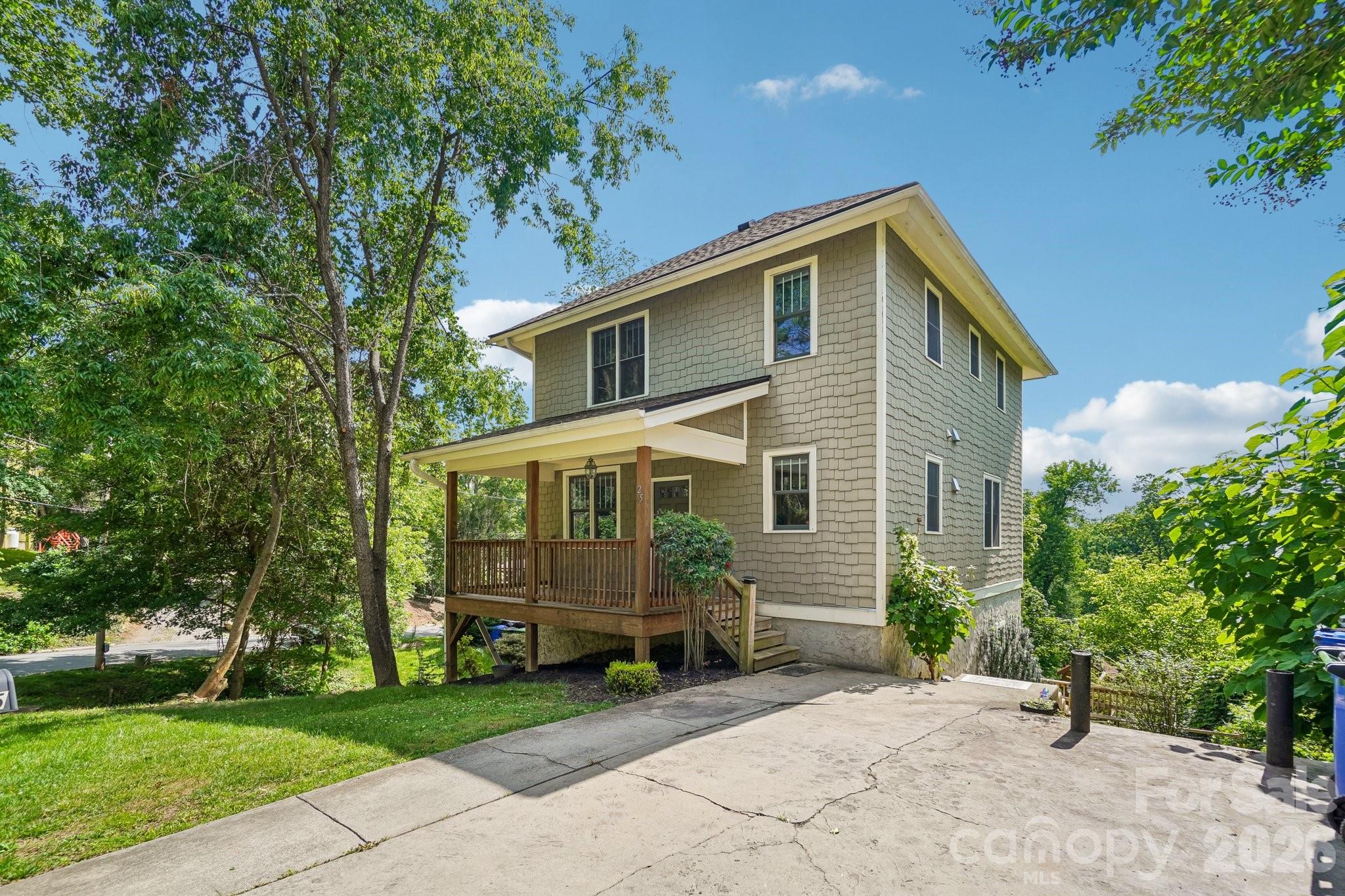 25 Houston Street Property Photo 1