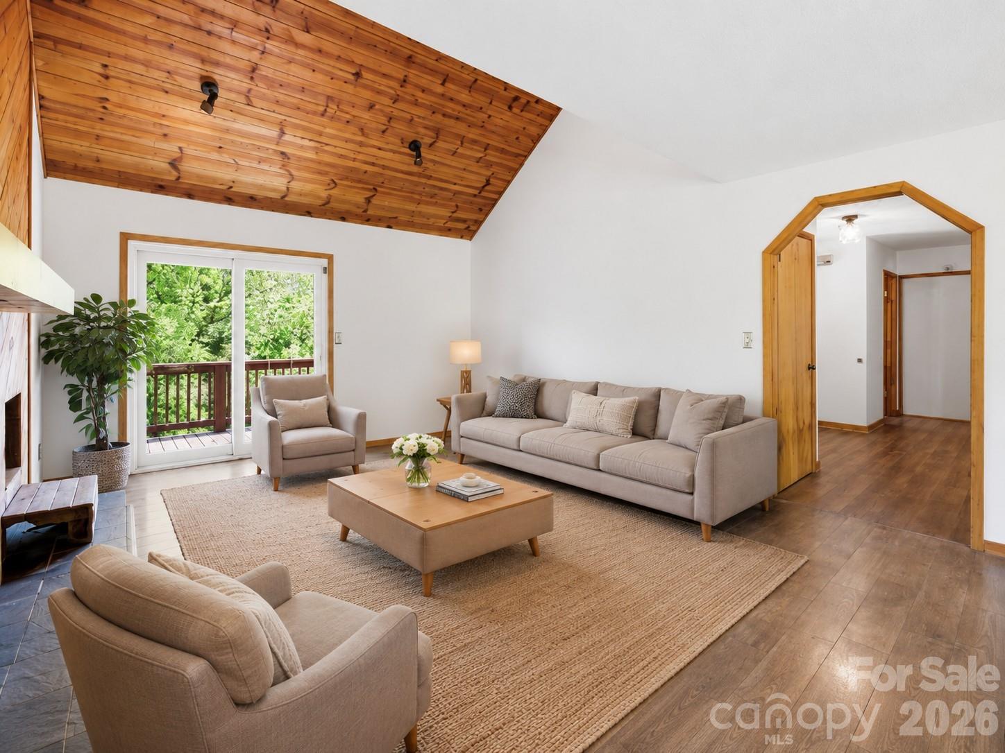 207 Wood Dale Drive Property Photo 19