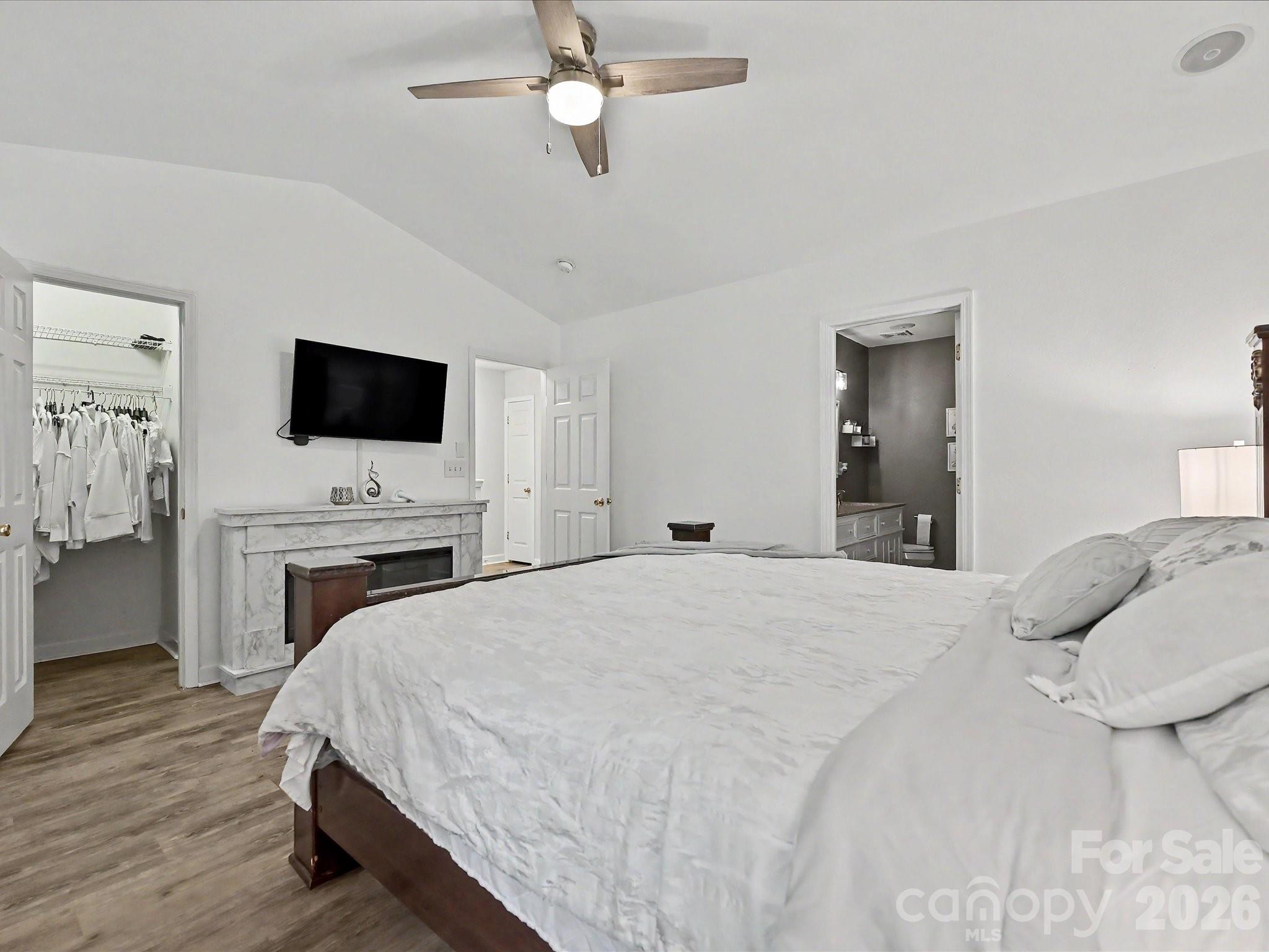 334 Bridal Veil Drive Property Photo 15