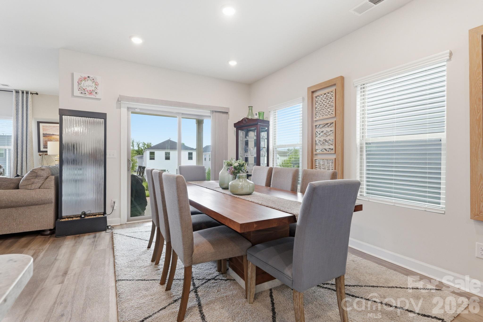 5012 Shadbush Road Property Photo 8