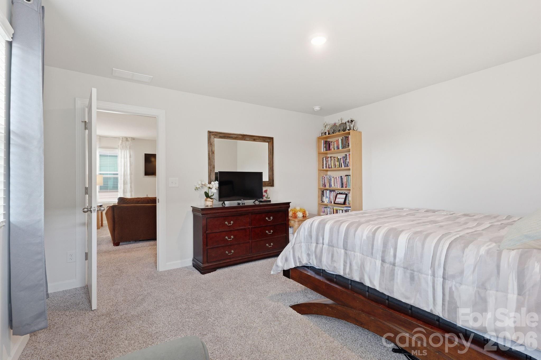 5012 Shadbush Road Property Photo 16