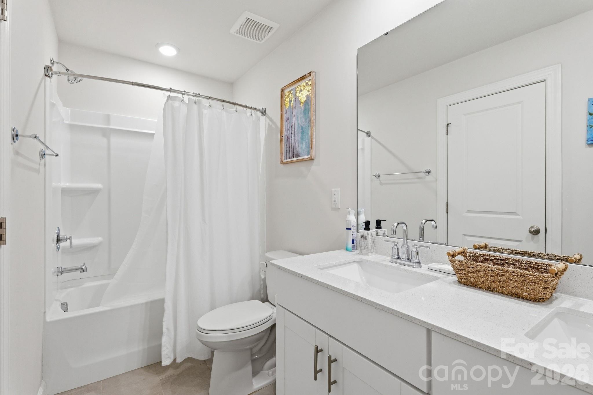 5012 Shadbush Road Property Photo 18