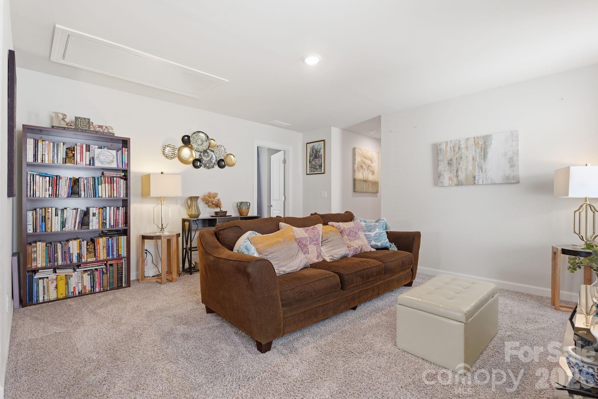 5012 Shadbush Road Property Photo 26
