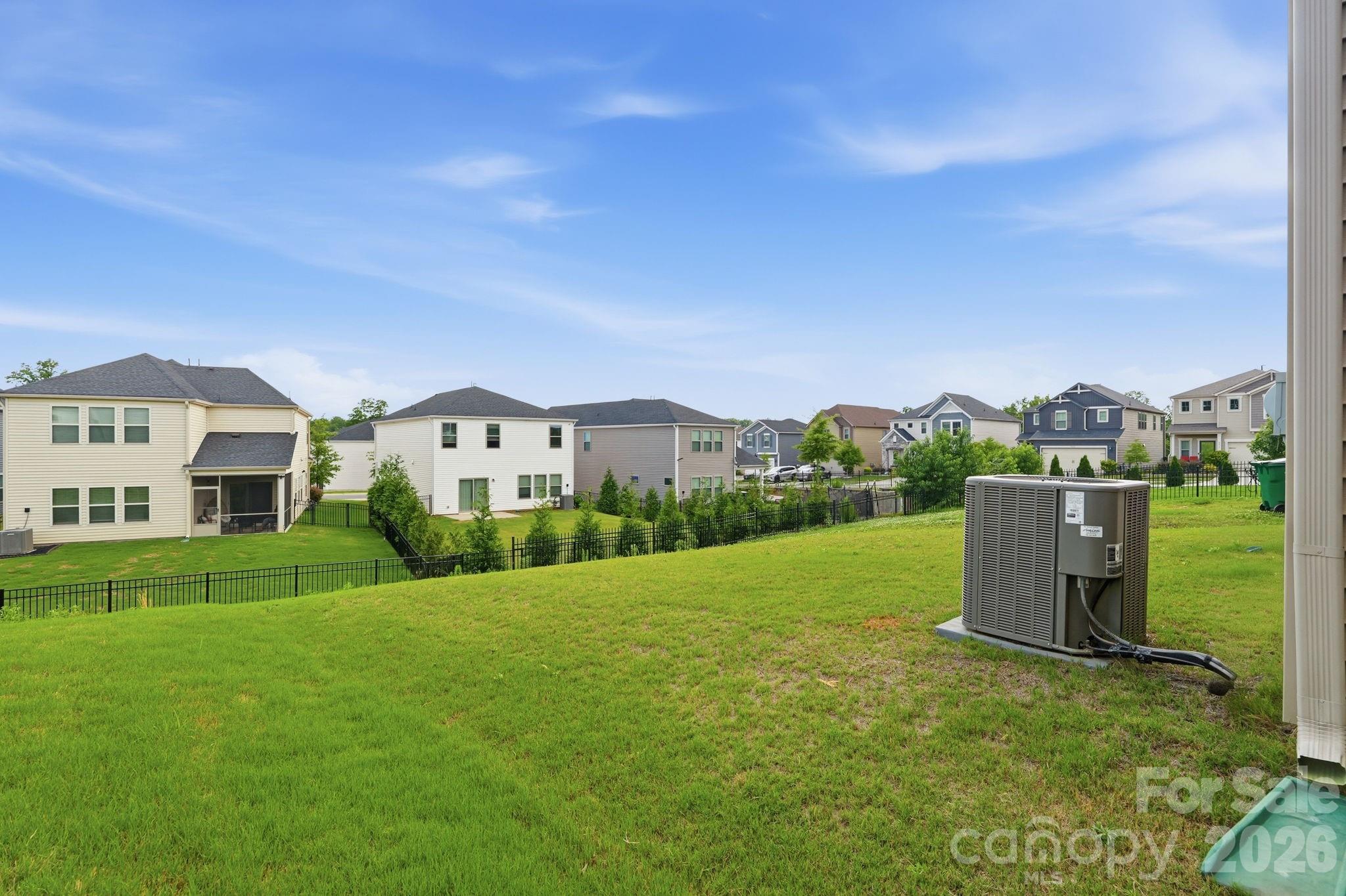 5012 Shadbush Road Property Photo 33