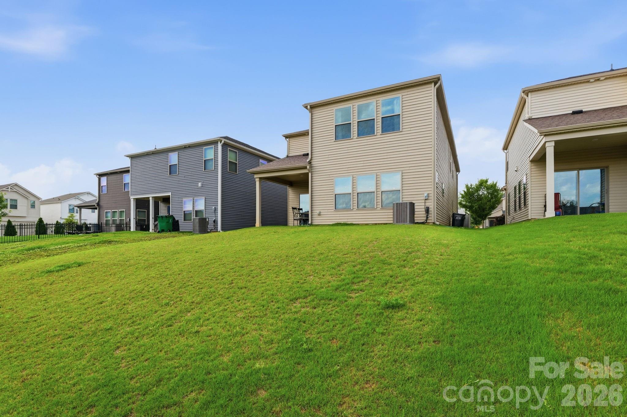 5012 Shadbush Road Property Photo 34