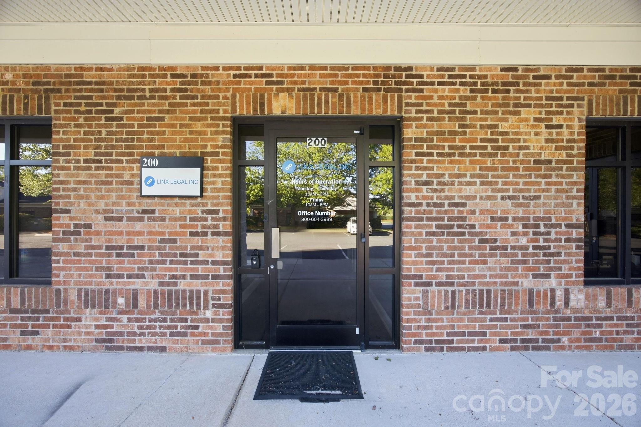 2116 Crown Centre Drive 200 Property Photo 6