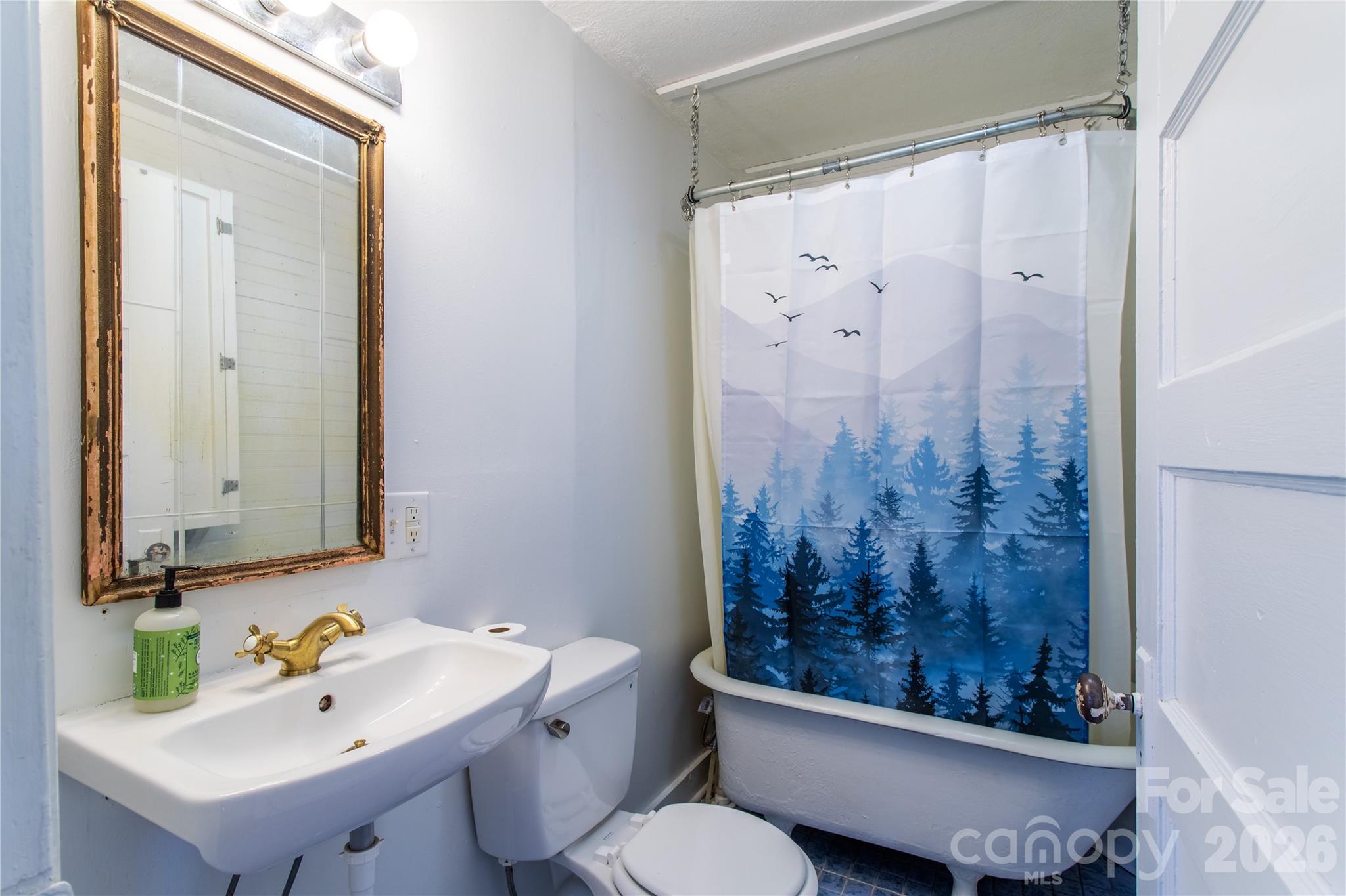 105 Adams Hill Road Property Photo 15