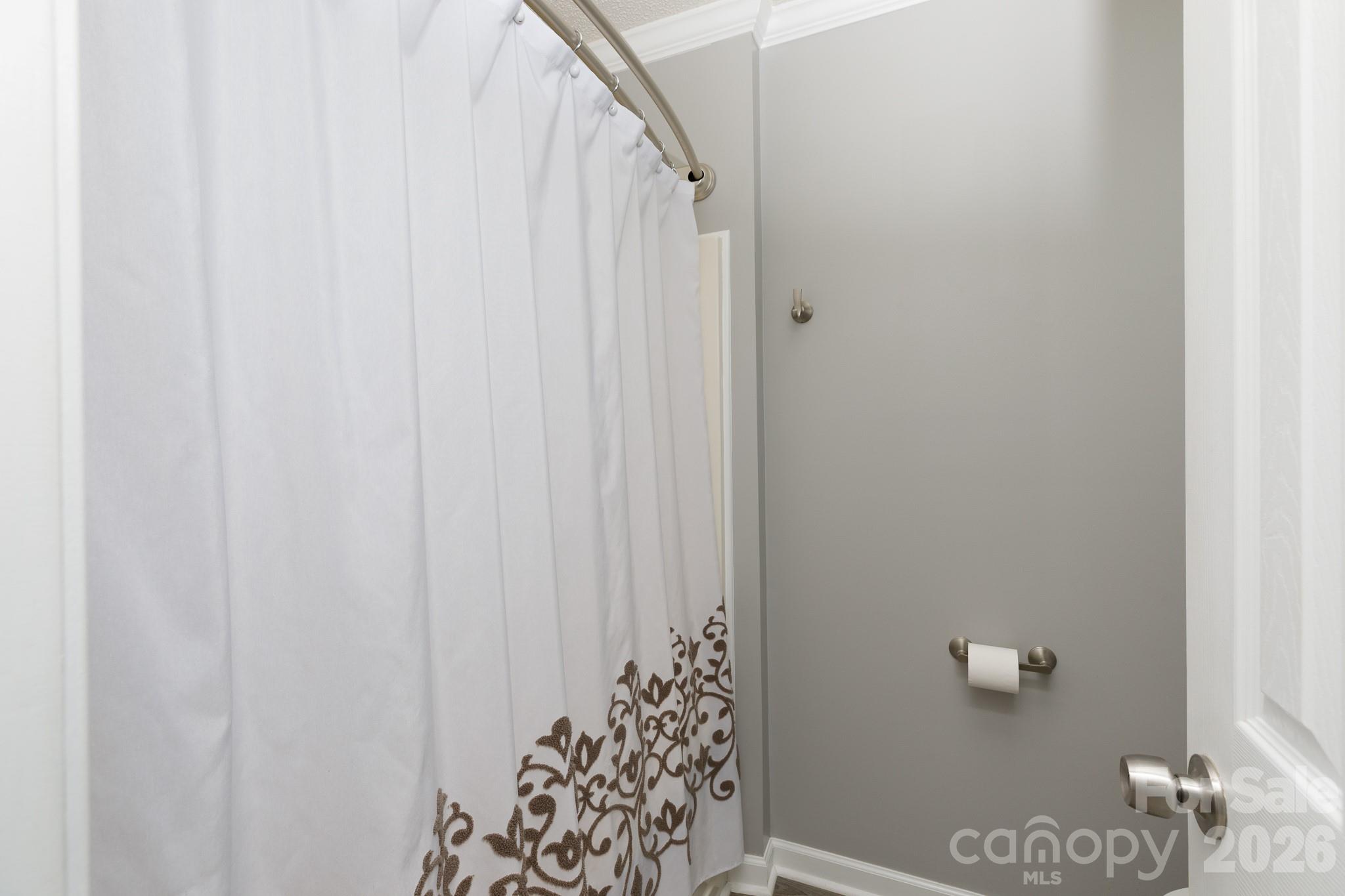 2312 Nuthatch Drive Property Photo 17