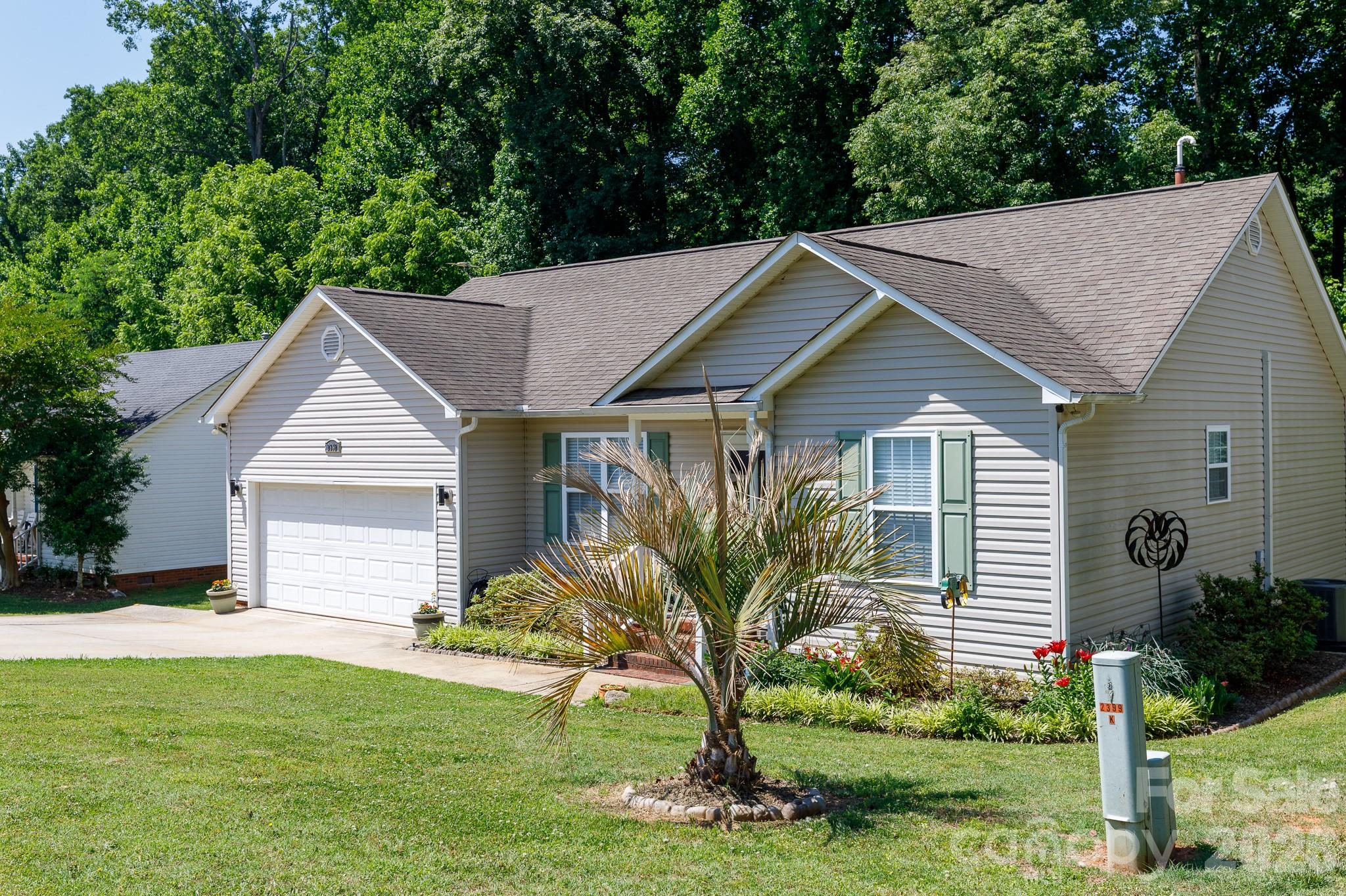 2312 Nuthatch Drive Property Photo 33