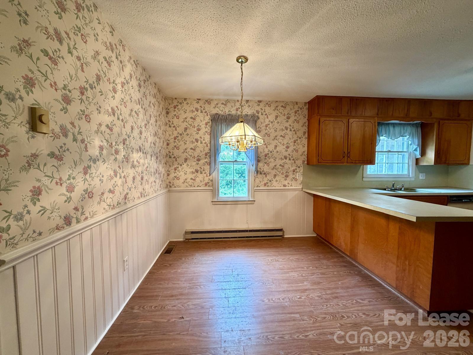 3720 S Providence Road Property Photo 10