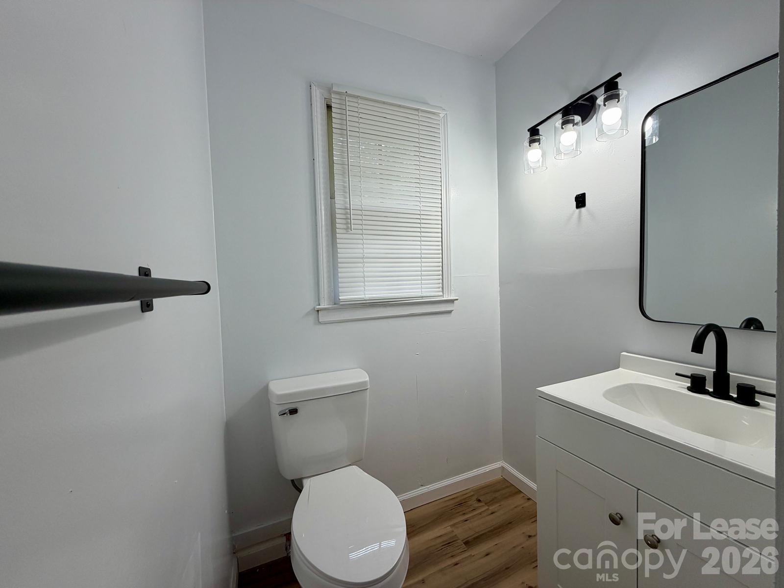 3720 S Providence Road Property Photo 17