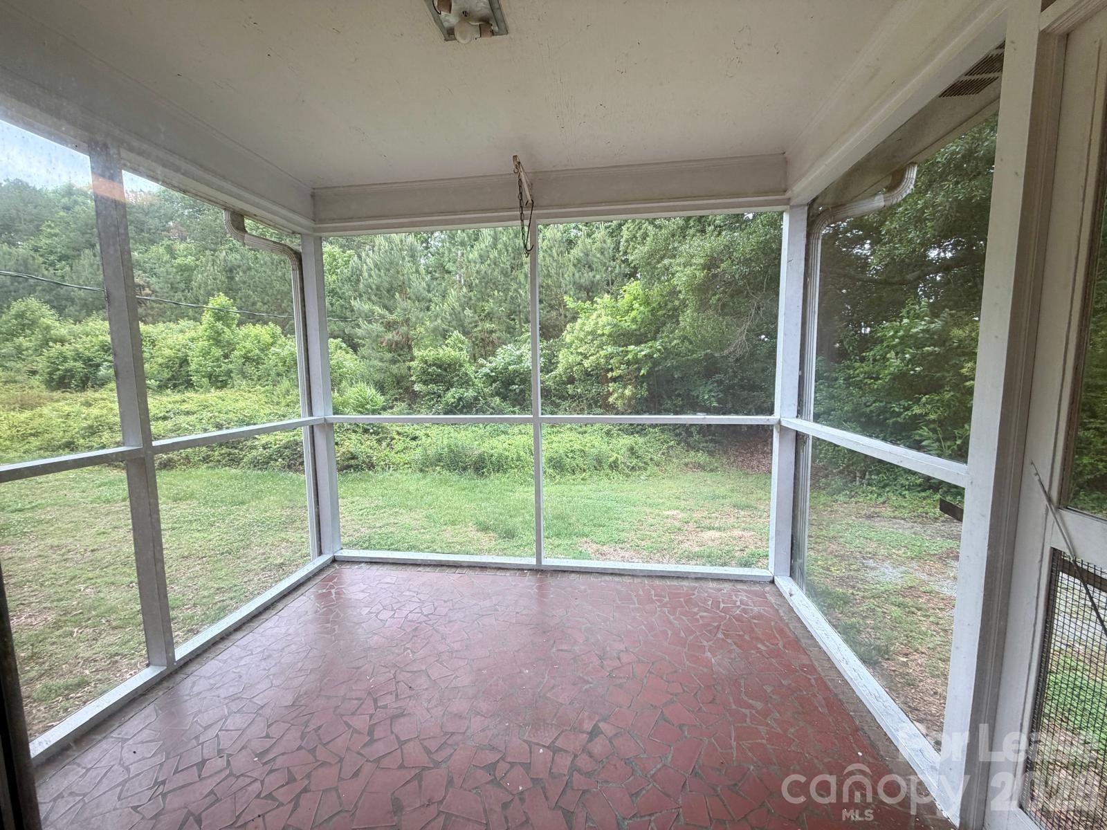 3720 S Providence Road Property Photo 22