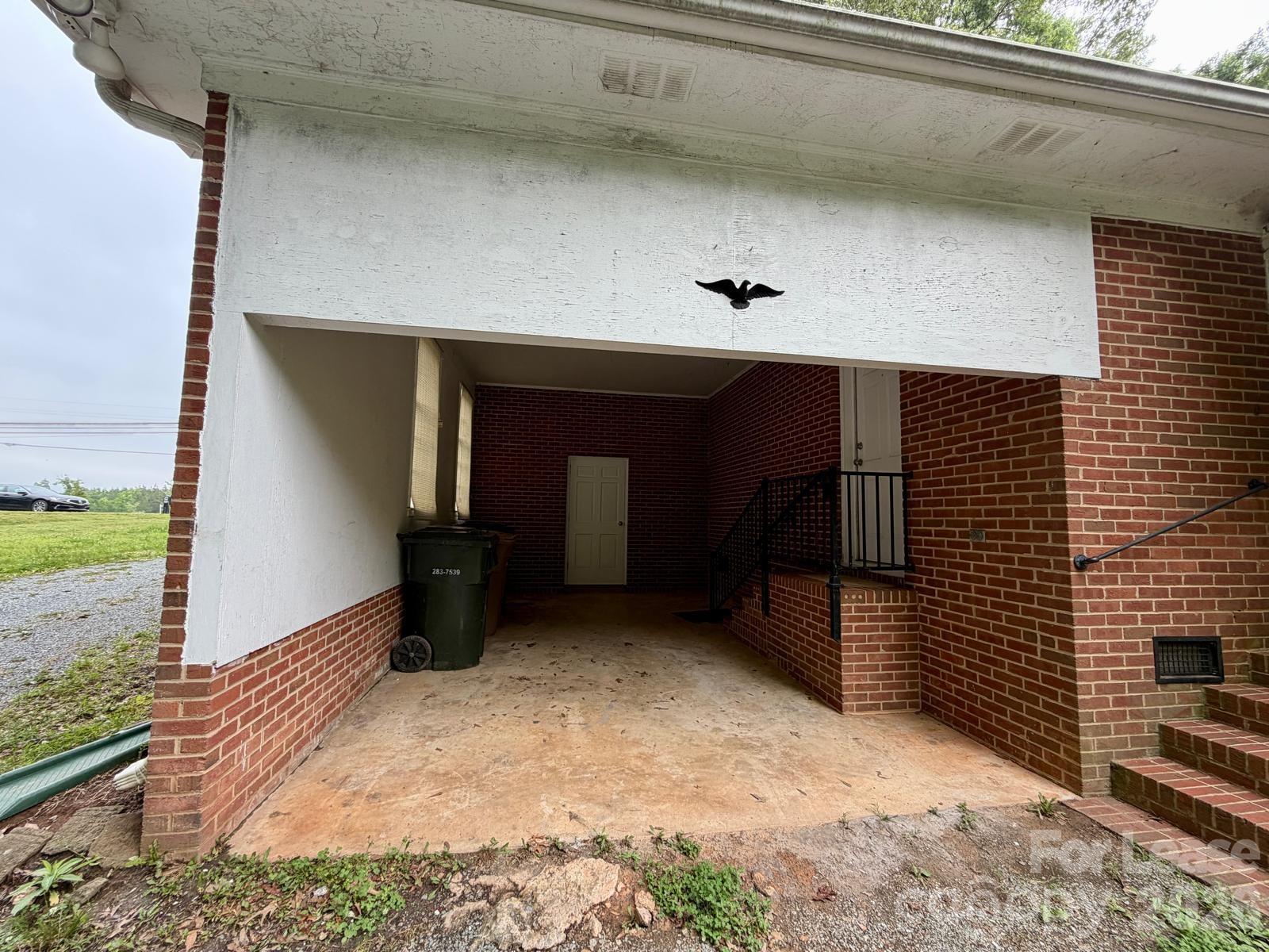 3720 S Providence Road Property Photo 23