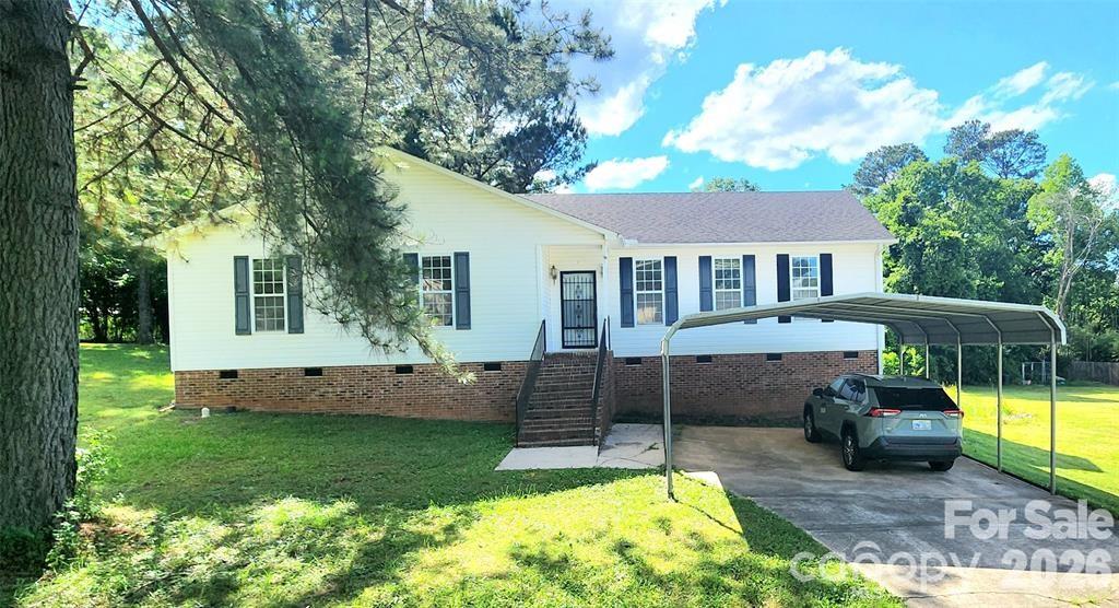 1066 Tremont Avenue Property Photo 1