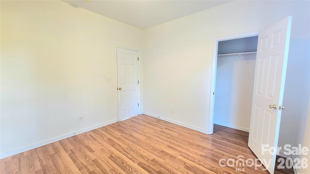 1066 Tremont Avenue Property Photo 16