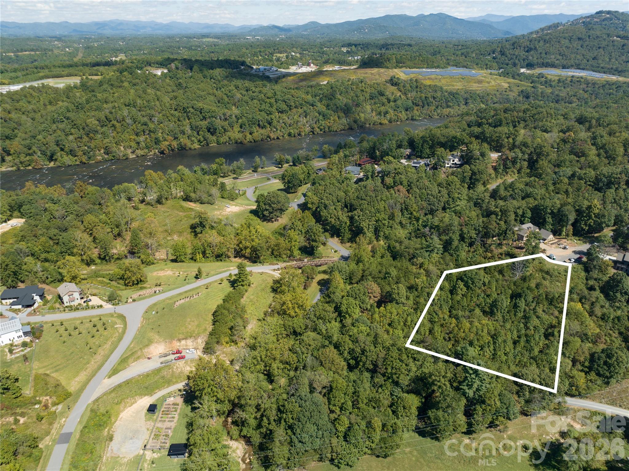 68 Sweet Fern Parkway Property Photo 3