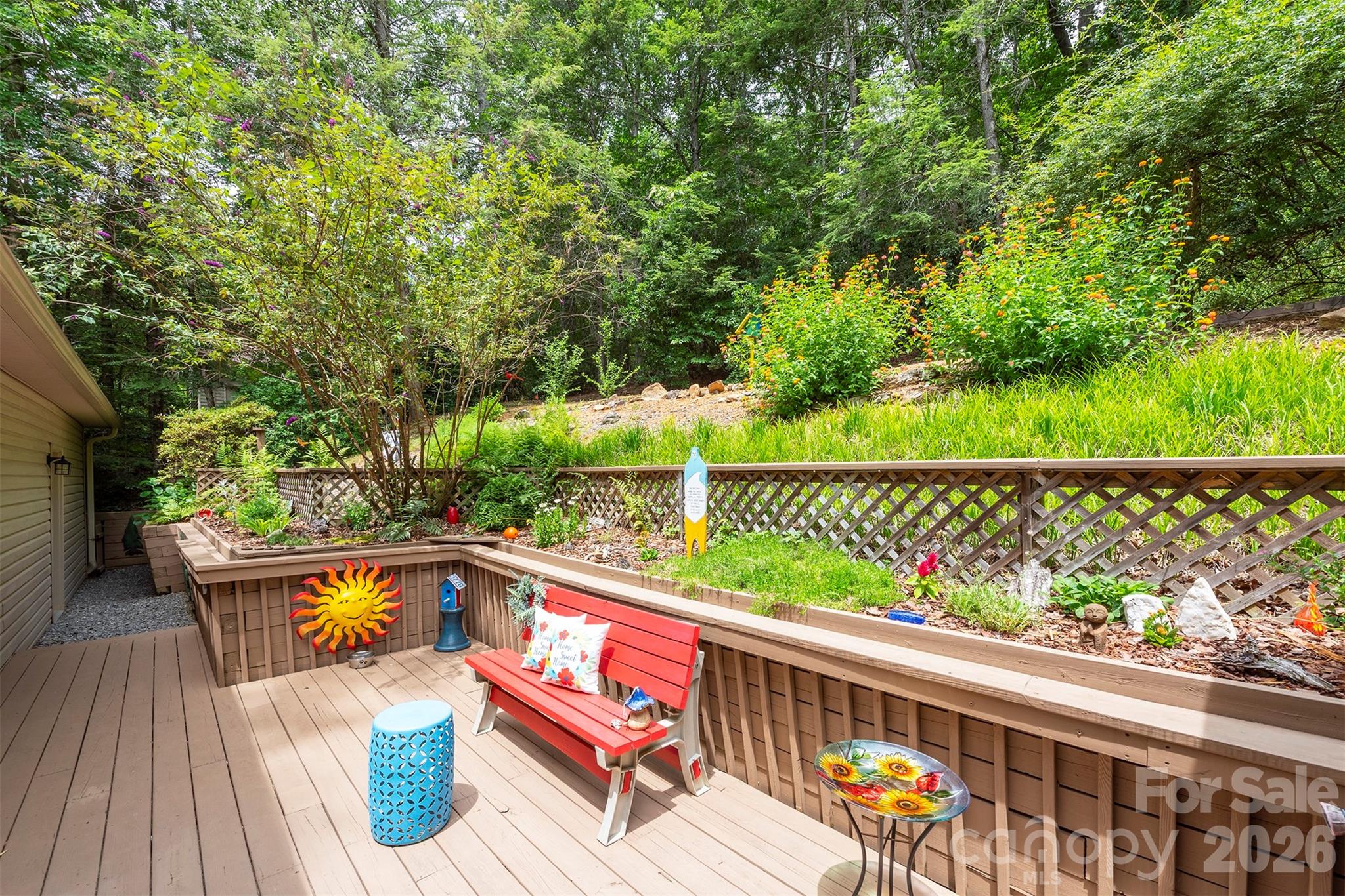 132 Rumbling Bald Road Property Photo 30