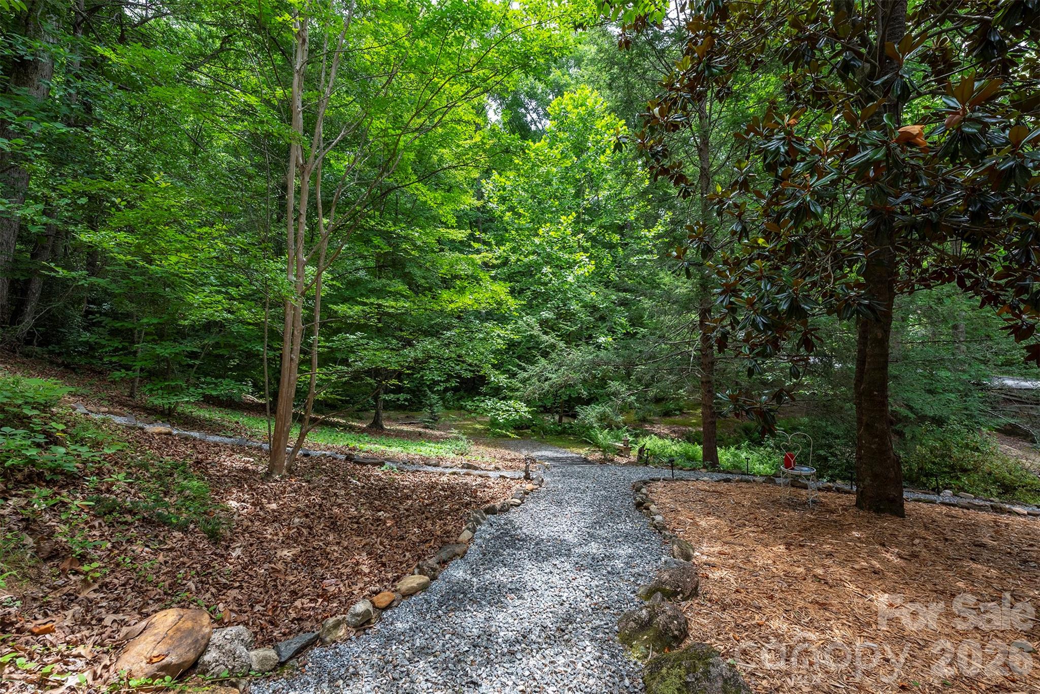 132 Rumbling Bald Road Property Photo 31