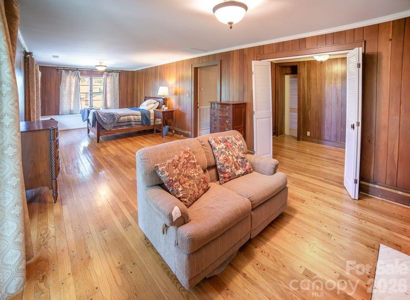 108 Beall Street Property Photo 20