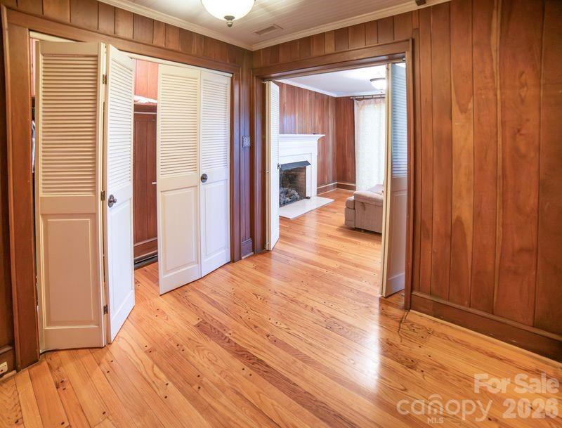 108 Beall Street Property Photo 22