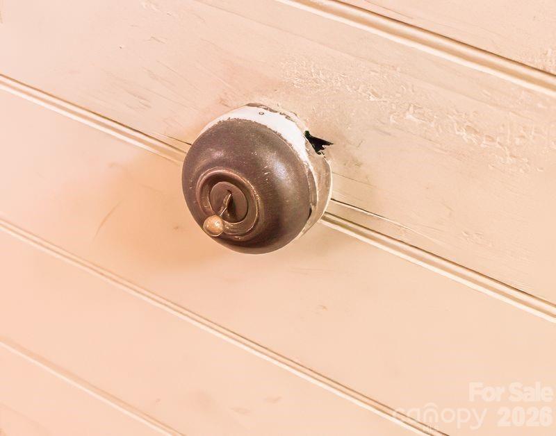 108 Beall Street Property Photo 29