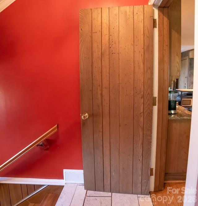108 Beall Street Property Photo 33