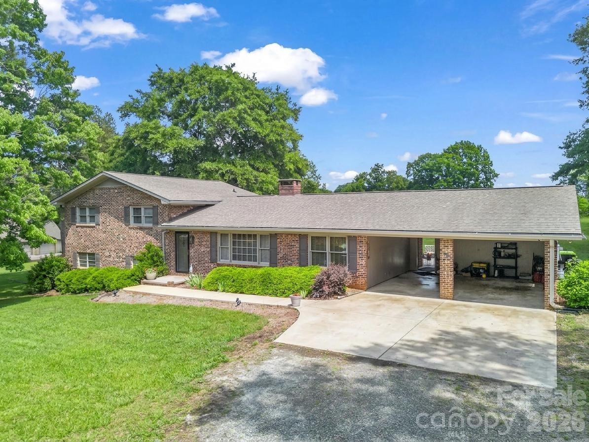 72 Mcentire Road Property Photo 4