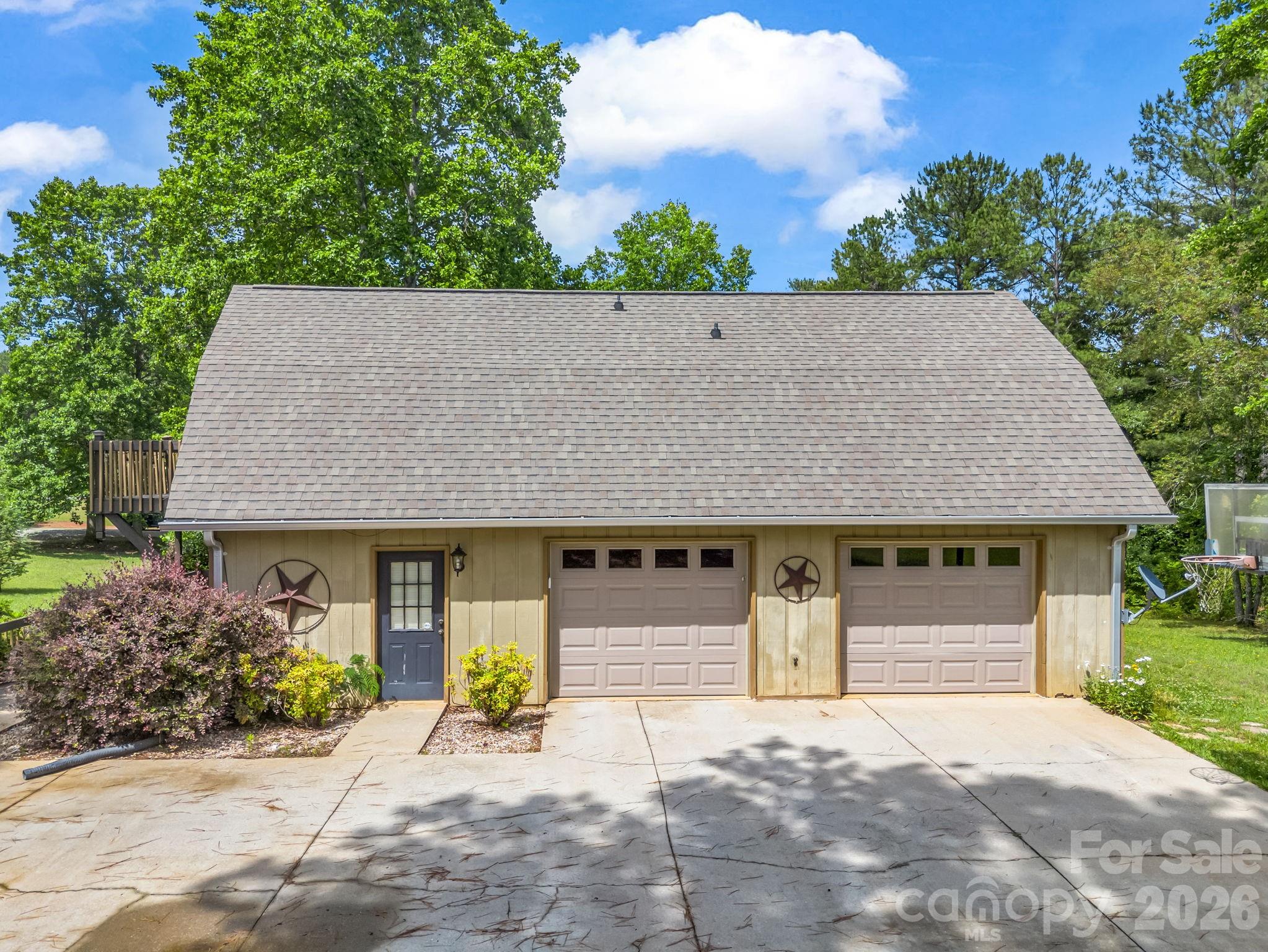 72 Mcentire Road Property Photo 32