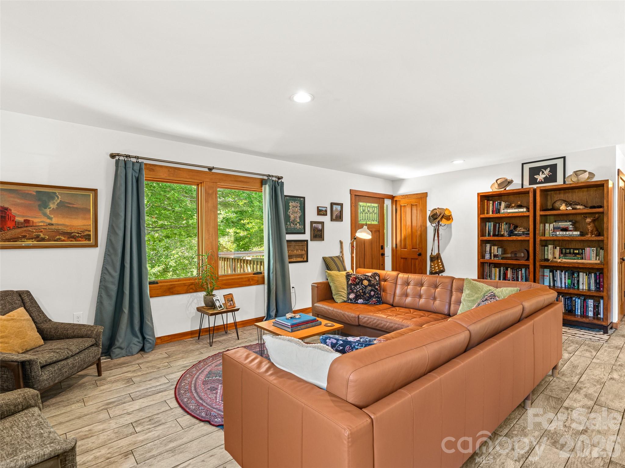 241 Pinners Cove Road Property Photo 4