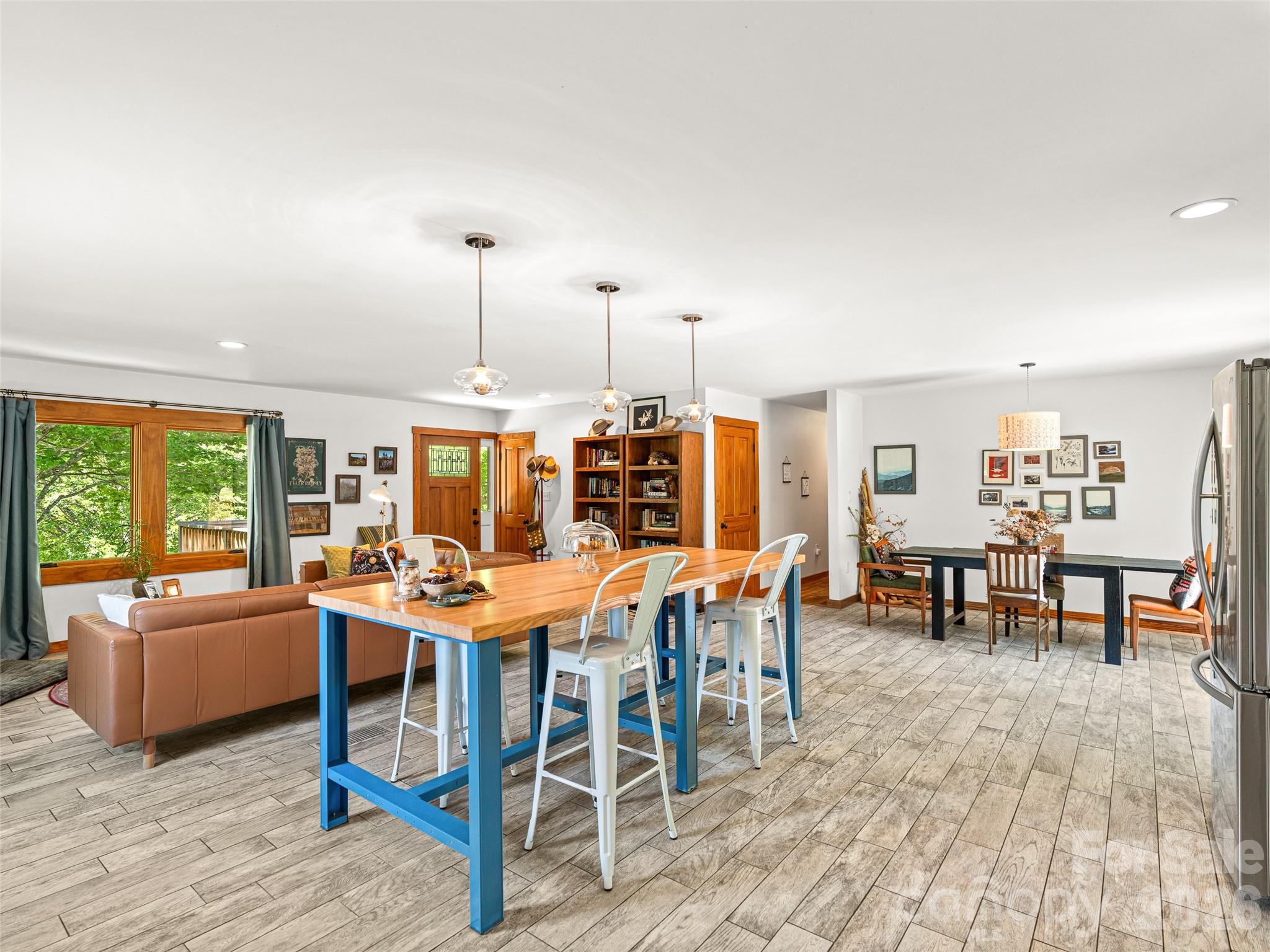 241 Pinners Cove Road Property Photo 8