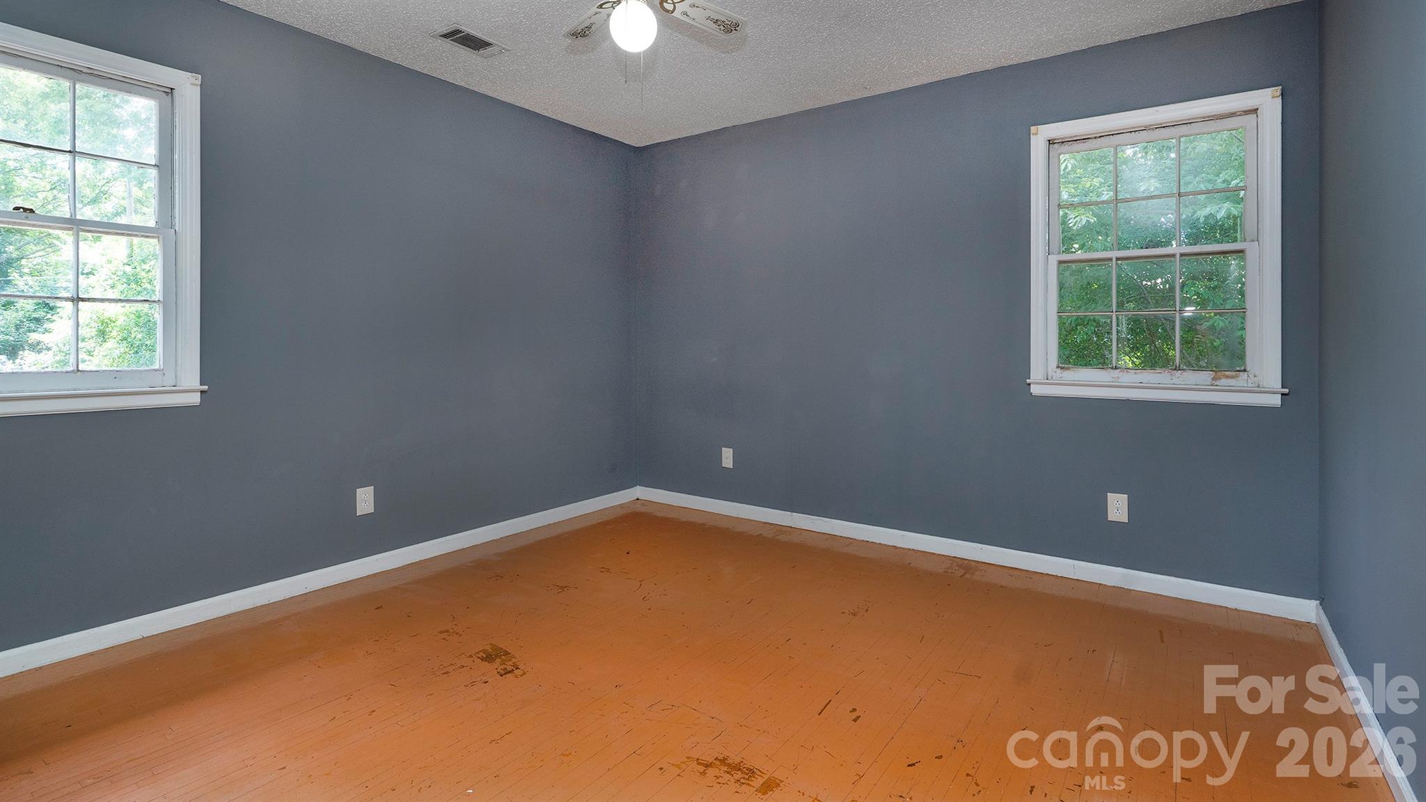4900 Carriage Drive Circle Property Photo 19