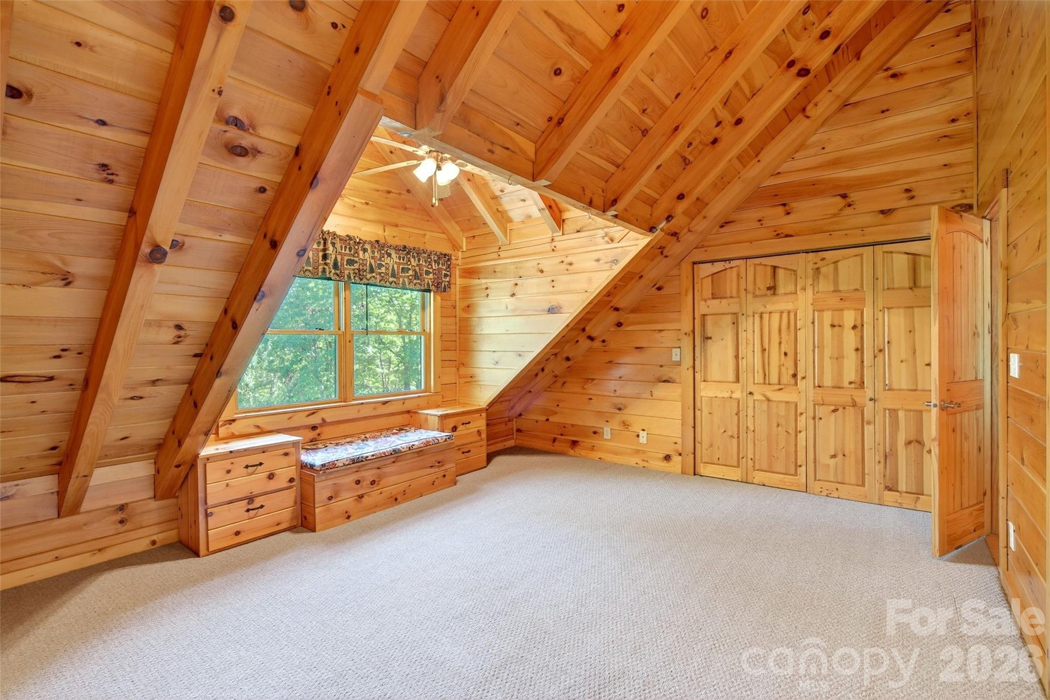 545 Mountain Crest Drive Property Photo 30