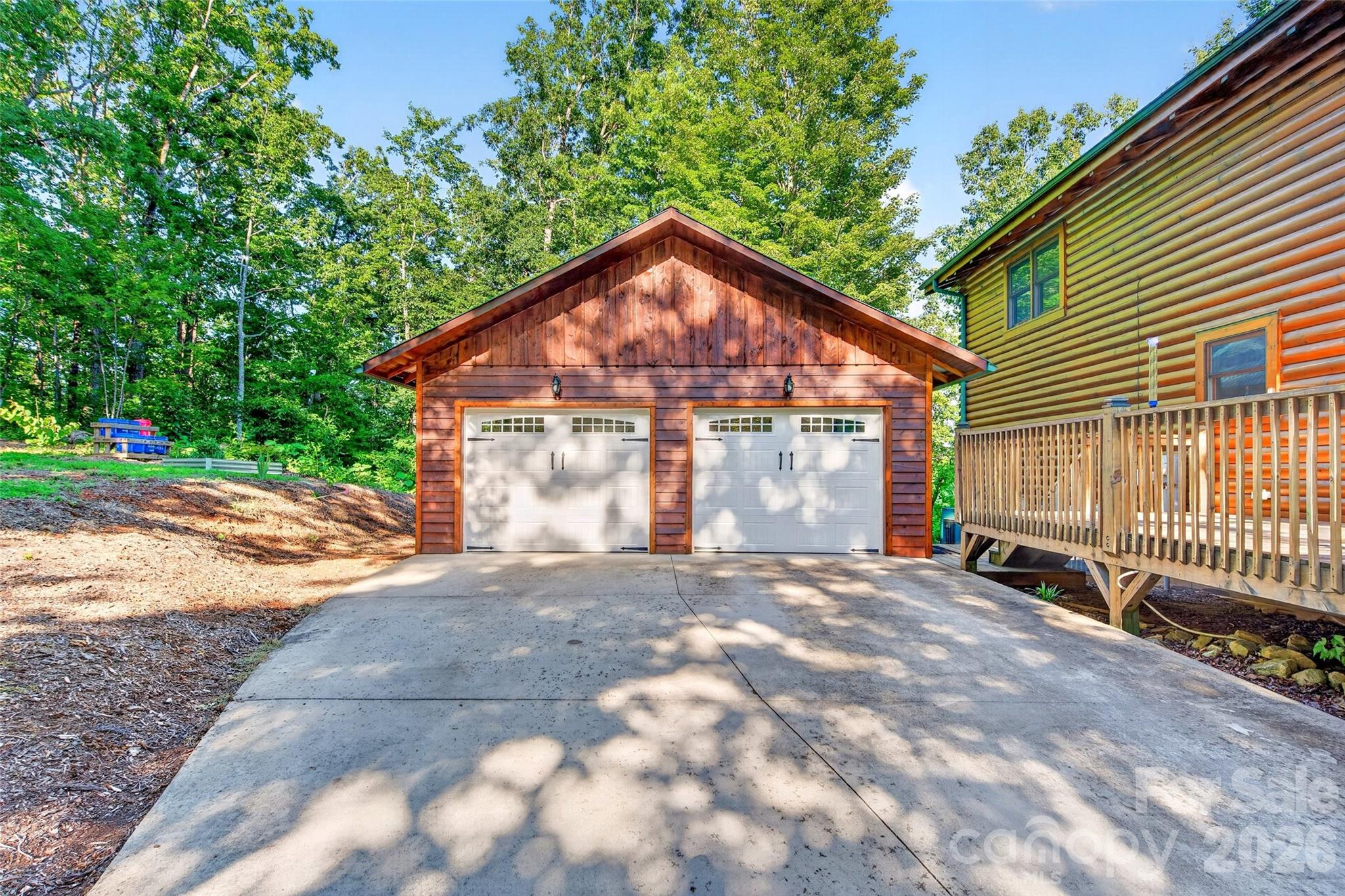 545 Mountain Crest Drive Property Photo 42
