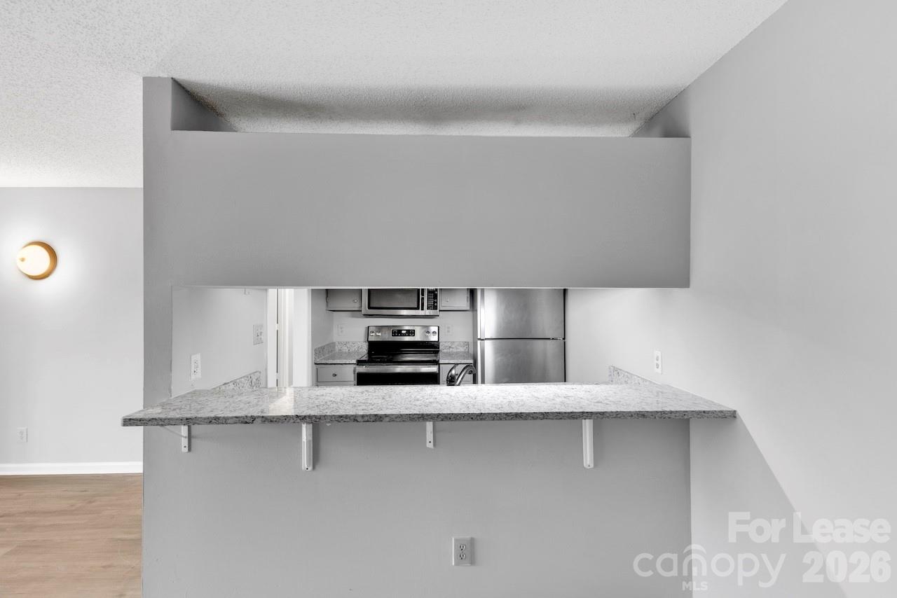 9531 University Terrace Drive E Property Photo 2