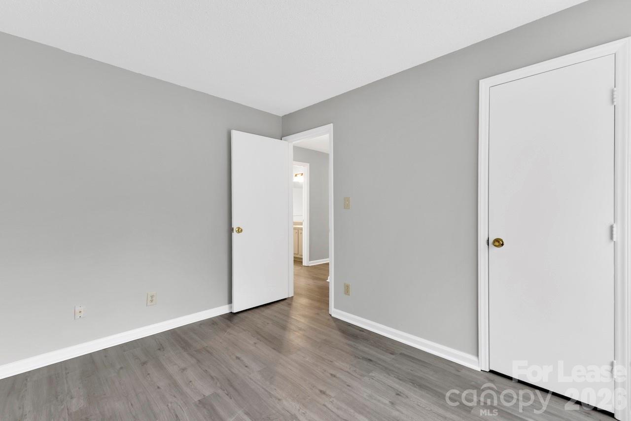 9531 University Terrace Drive E Property Photo 12